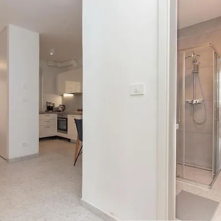 Appartement The Rose Garden Portorož