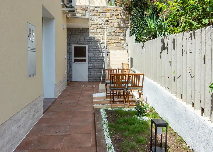 The Rose Garden Apartman